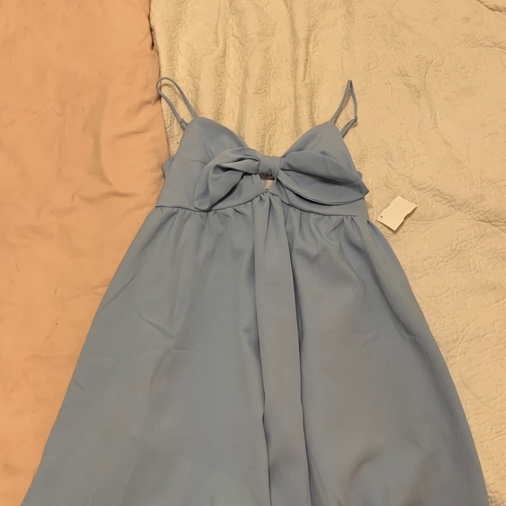 keyhole mini dress